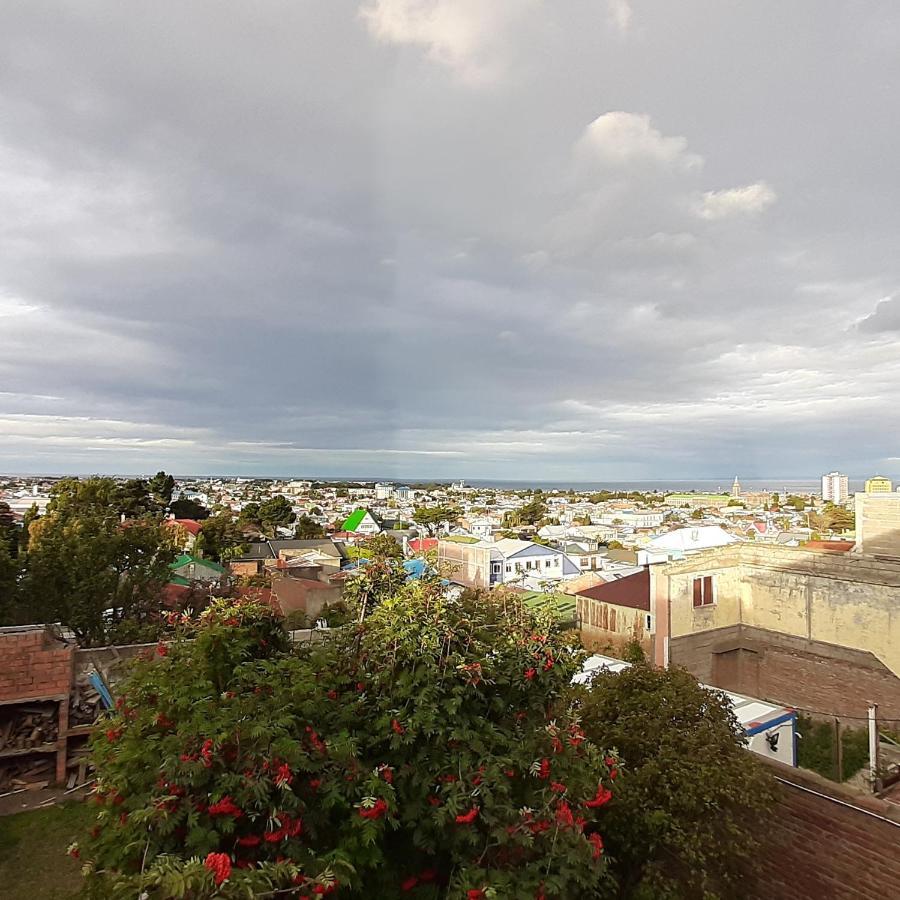 Hostal Buenavista Patagonia Punta Arenas Exterior photo